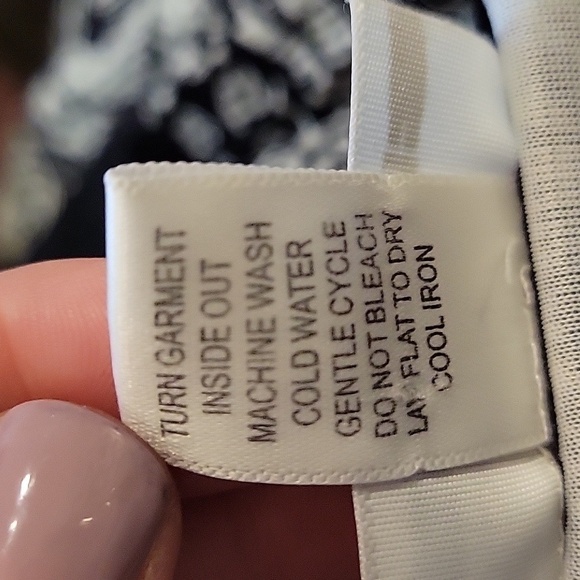 MIRROR IMAGE XL black & white bohemian print long sleeve tunic - Picture 5 of 5